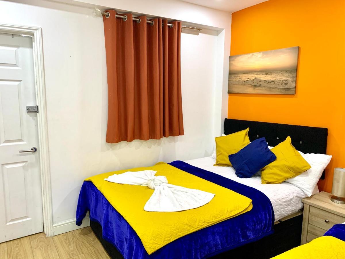 London 2 Bedroom Apartment, Kitchen, Reception And Private Garden Dış mekan fotoğraf
