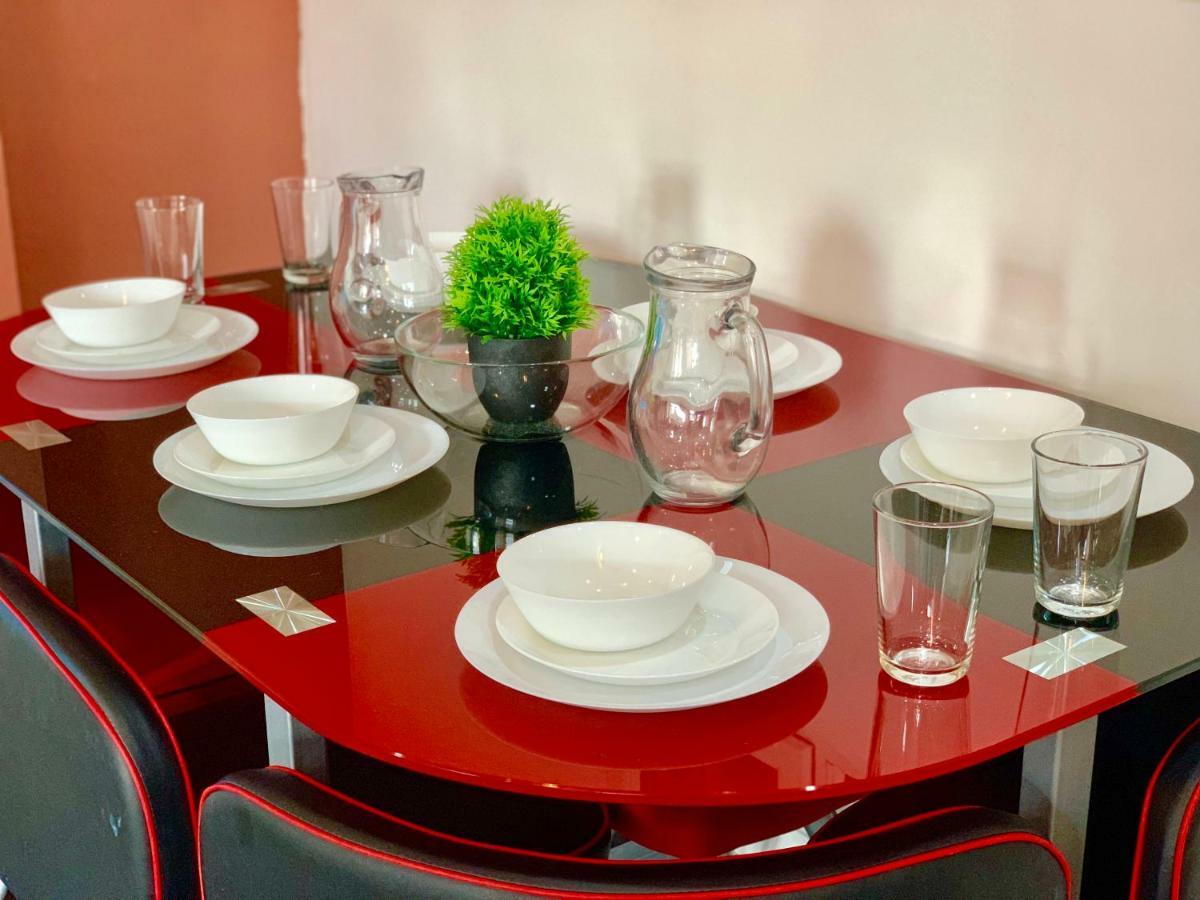London 2 Bedroom Apartment, Kitchen, Reception And Private Garden Dış mekan fotoğraf